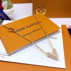 Louis Vuitton Necklaces